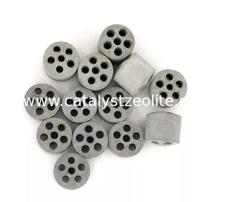 ফিডস্টকের জন্য টিউবুলার রিফর্মিং ক্যাটালিস্ট ভারী প্রাকৃতিক গ্যাস থেকে এলপিজি এবং উচ্চ তাপ প্রবাহের অবস্থার অধীনে কাজ করার জন্য